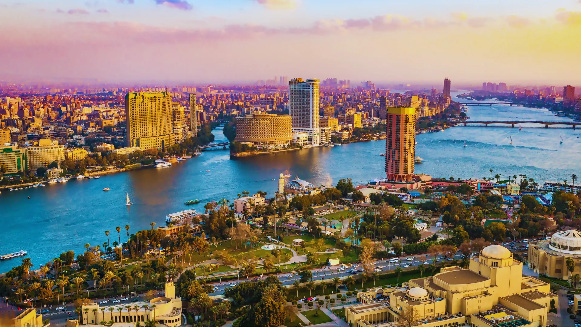 Discover Cairo