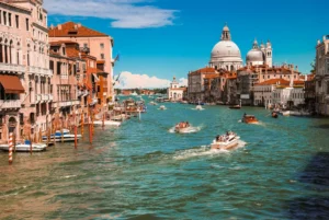 Best Tour Packages for Italy: Complete Guide from Dubai